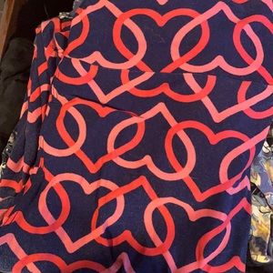LuLaRoe heart leggings. EUC